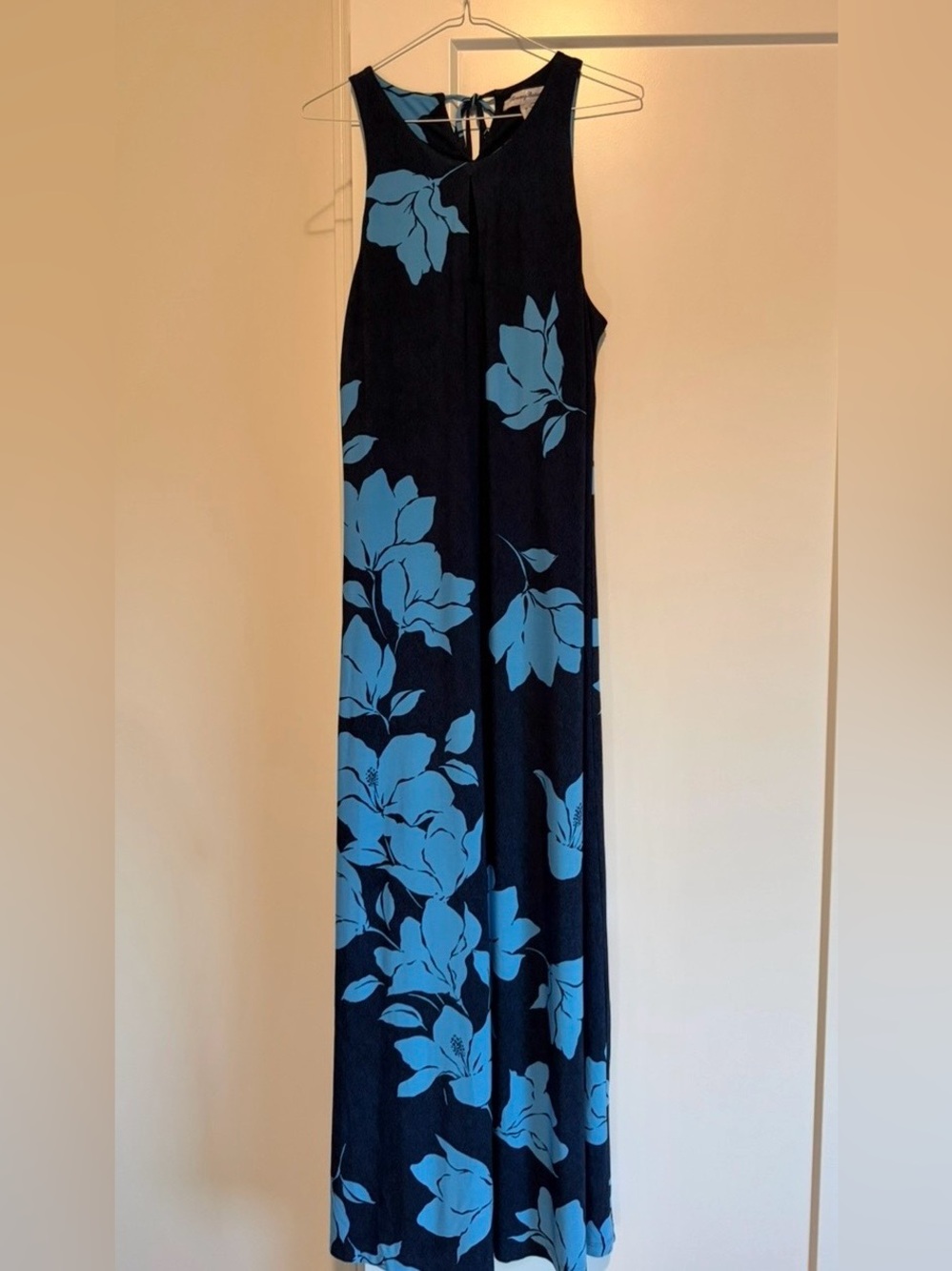 Medium - Tommy Bahama Navy Maxi Dress with Blue Floral Print - Picture 2 of 6